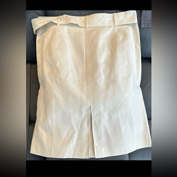 Ann Taylor Beige Linen Blend Belted Skirt Size 12 new condition Cream/Tan - Picture 6 of 7